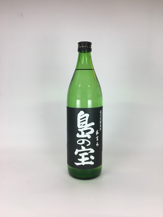黒糖焼酎　「島の宝　純　黒麹仕込み」　25度９００ｍｌ