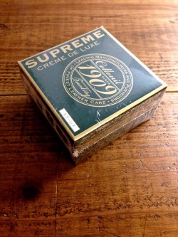 コロニル　1909シュプリーム　クリームデラックス