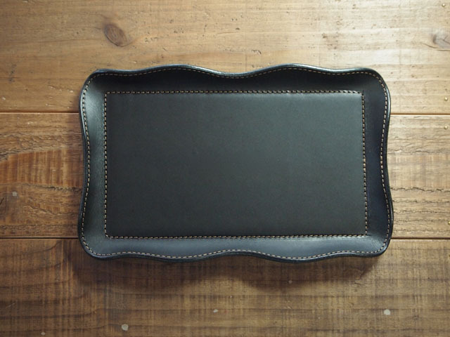 名入れ無料!!開店祝いに】本革キャッシュトレイ（マネートレイ）/植物