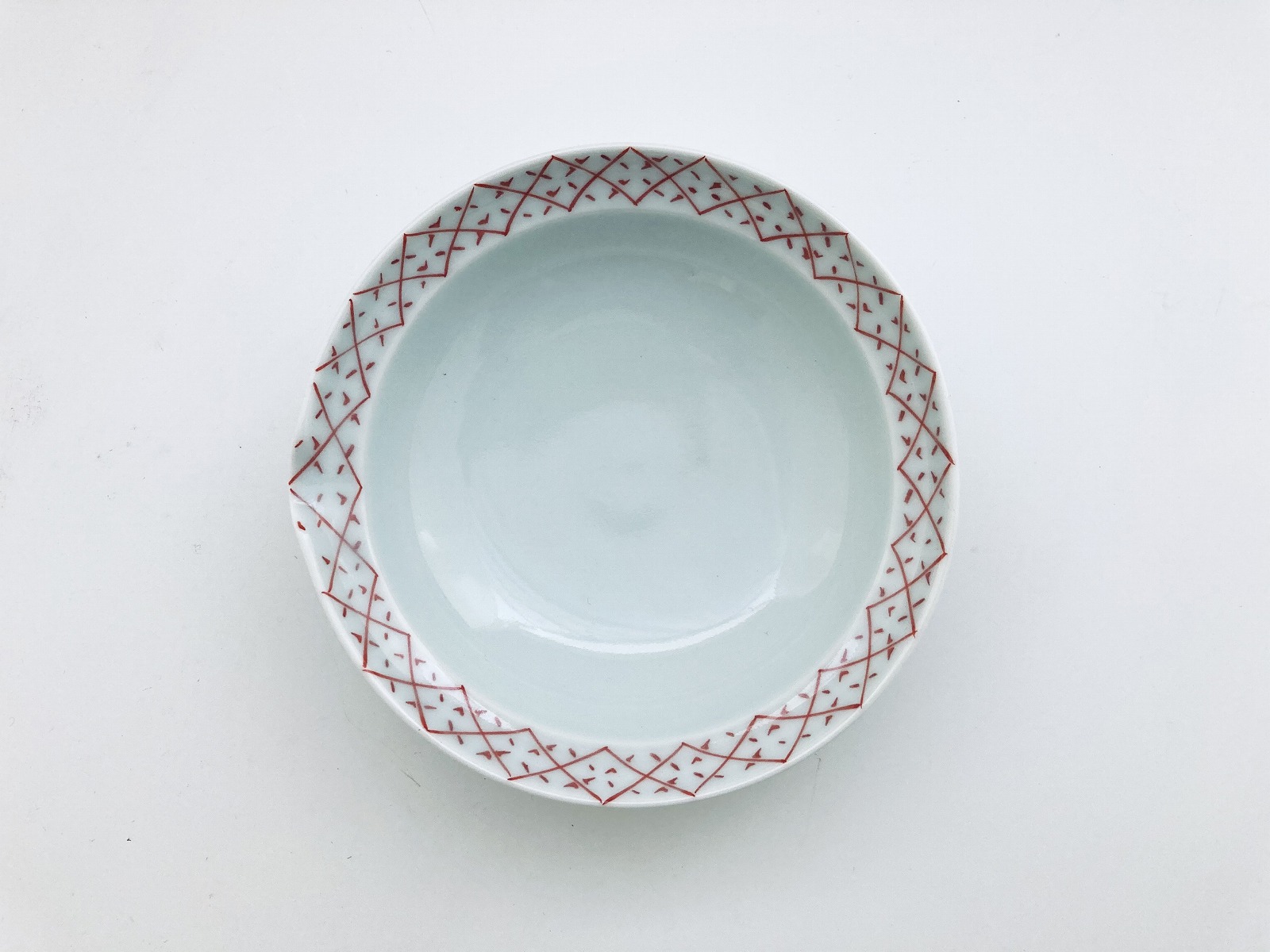 赤地紋片口取鉢&nbsp;&nbsp;青花匠限定商品