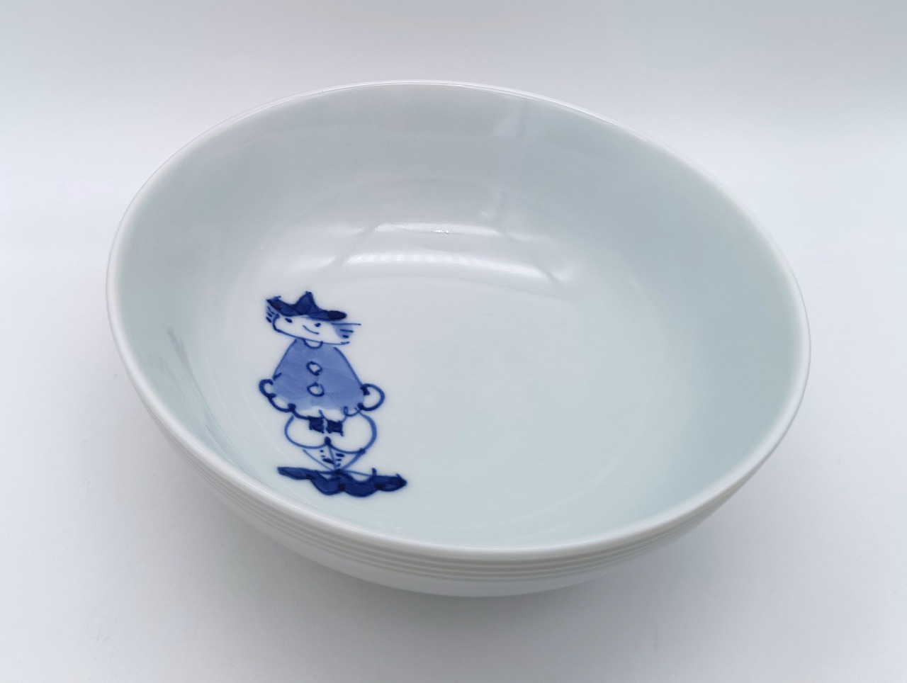 濃マント異人（線彫）４寸ボール　しん窯青花　限定商品