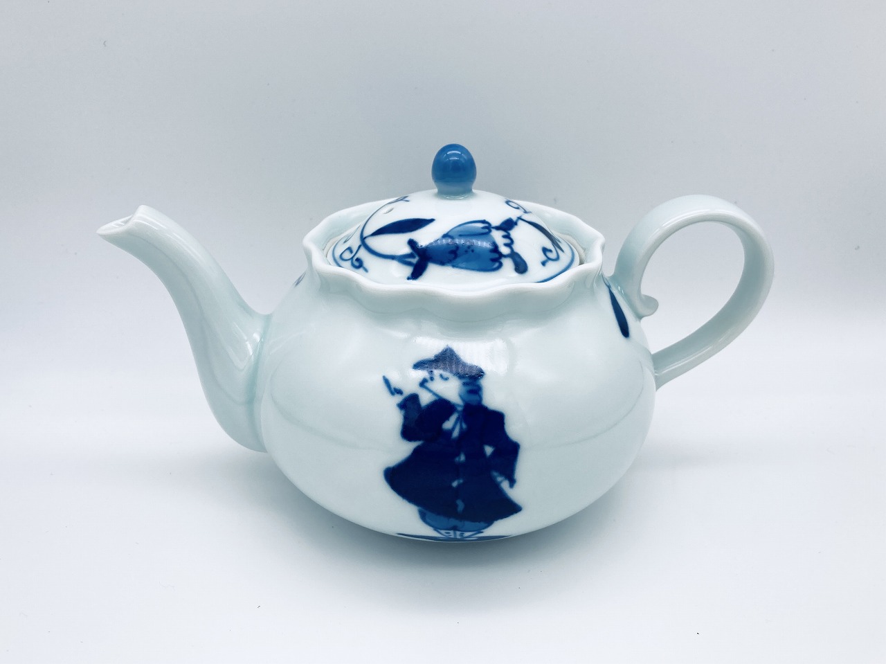 mo二人異人輪花ポット しん窯青花