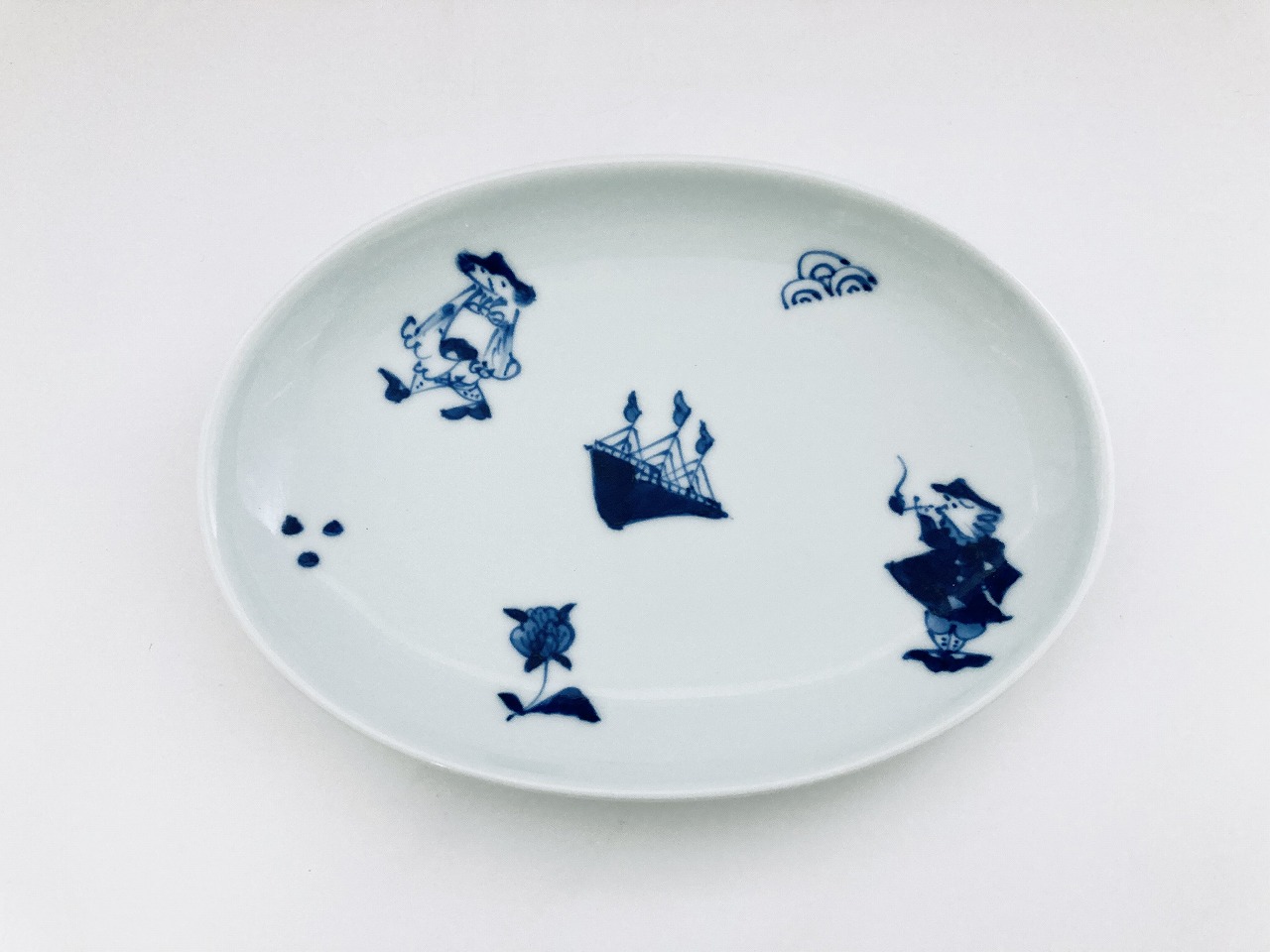 異人づくし小判銘々皿 しん窯青花