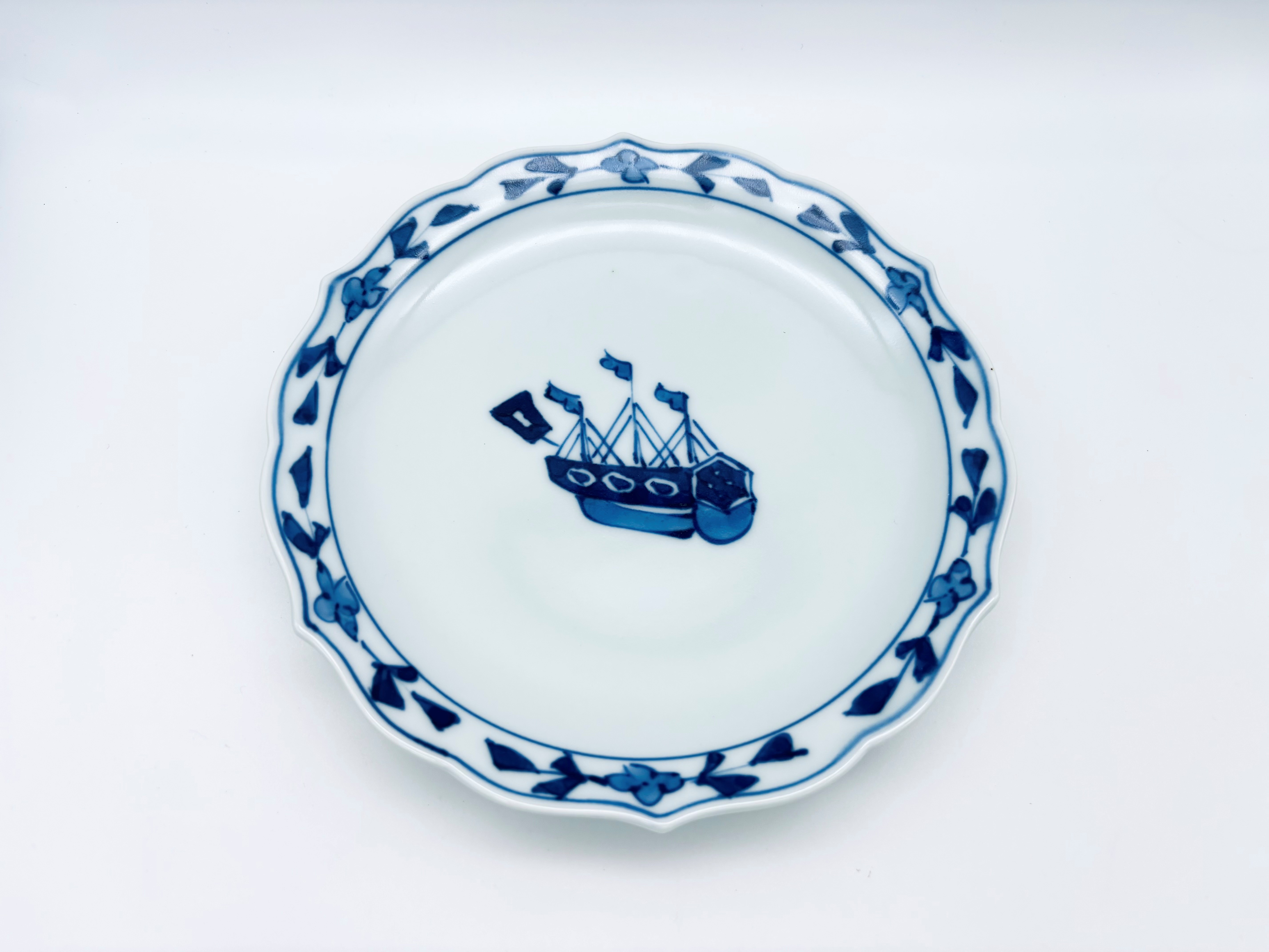 カール紅毛人桔梗渕台皿