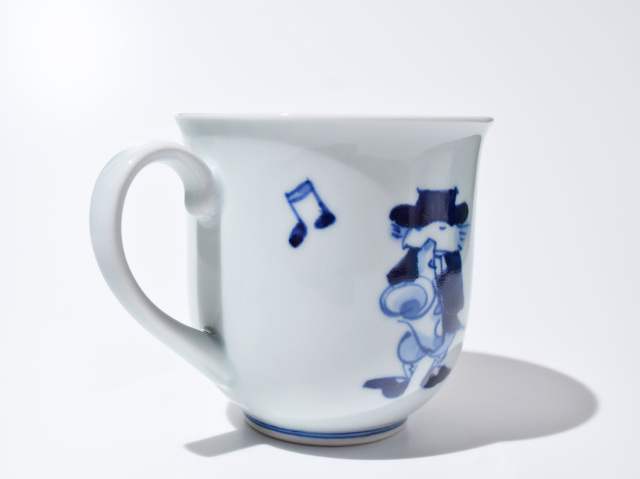 南蛮人音反マグカップ ドラム しん窯青花 