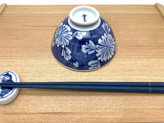 濃牡丹に桜手作り風3.5寸深飯碗
