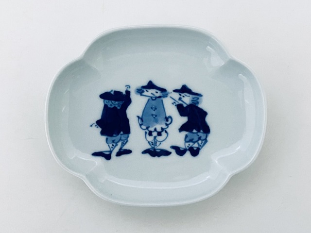 mo三人異人木甲銘々皿 しん窯青花