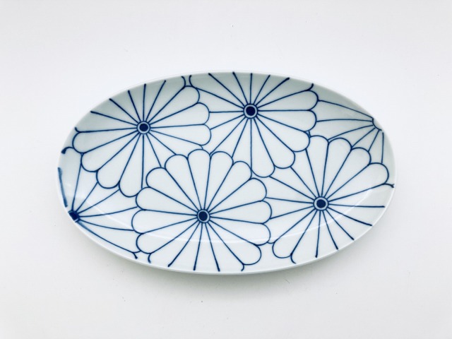 青菊花小判幅広焼皿 青花匠