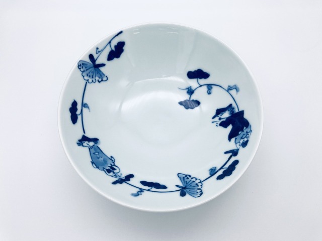 牡丹唐草異人4.6浅飯碗 しん窯 青花 限定商品