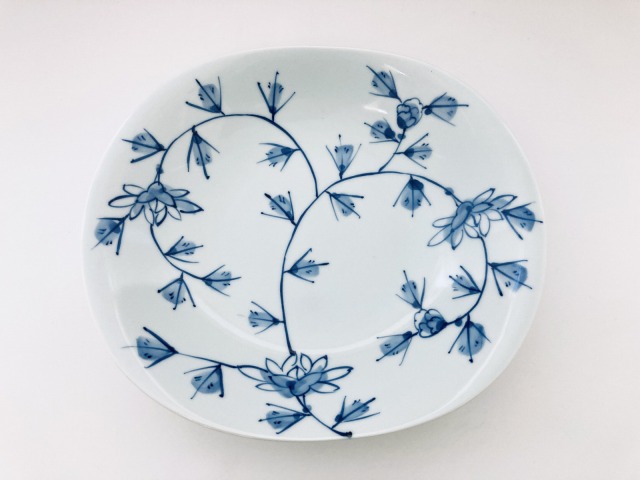 有田焼 青花 両切プレート HANAKARAKUSA