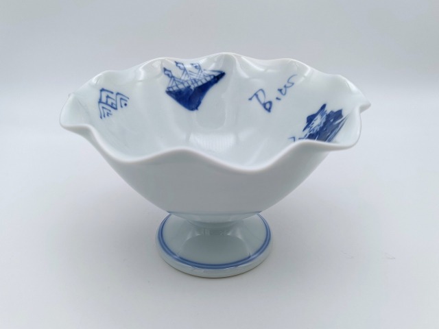 異人づくし　輪花小鉢　しん窯青花　限定商品