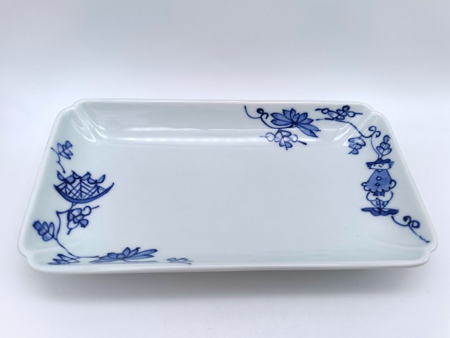 唐草異人　木甲長角皿　しん窯青花　限定商品