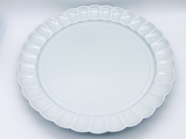 亀甲文菊割皿 しん窯青花匠 限定商品