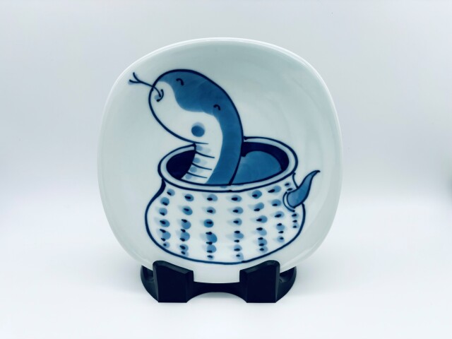 干支四方丸皿(巳) しん窯青花