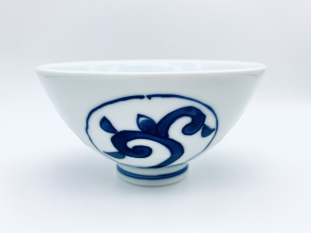 丸紋手作り風4.0深飯碗 しん窯 青花 限定商品