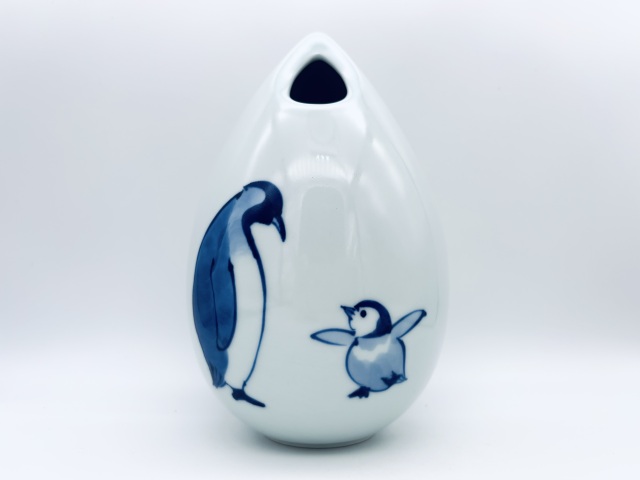 moペンギン雫型花瓶  しん窯 青花