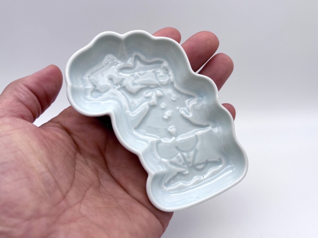 パイプ異人 刻の小皿