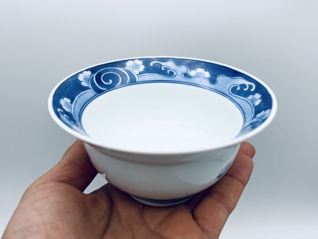 流水桜甲型小鉢