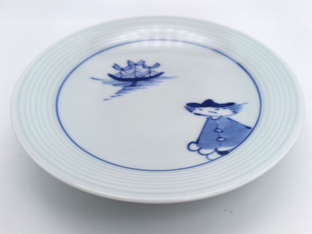 濃マント異人　反5寸皿（線彫）　しん窯青花　限定商品