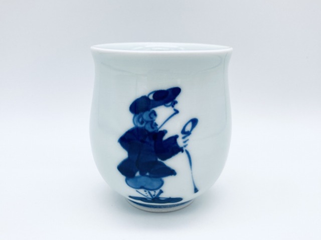 ステッキ異人三角湯吞(小) しん窯青花限定商品