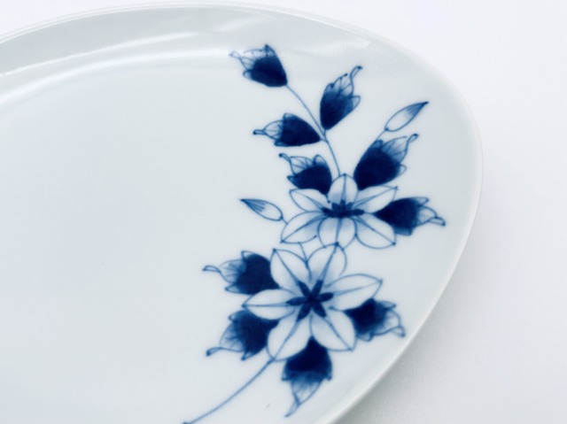 鉄仙花舟型銘々皿 しん窯青花匠 限定商品
