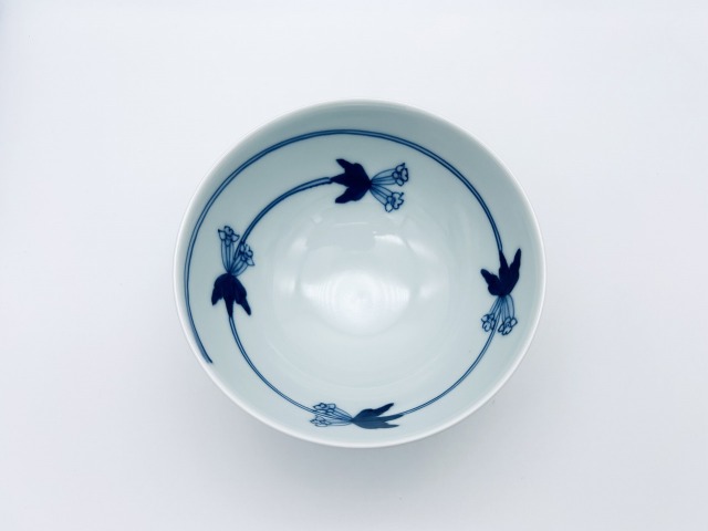 つるりんどう3.8寸丸飯碗 しん窯青花匠