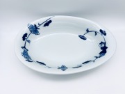 mo牡丹唐草異人たまご型カレー皿  しん窯 青花