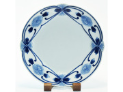 つる牡丹花型皿 しん窯青花匠