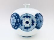 松竹梅に橘文丸壺 青花匠限定商品