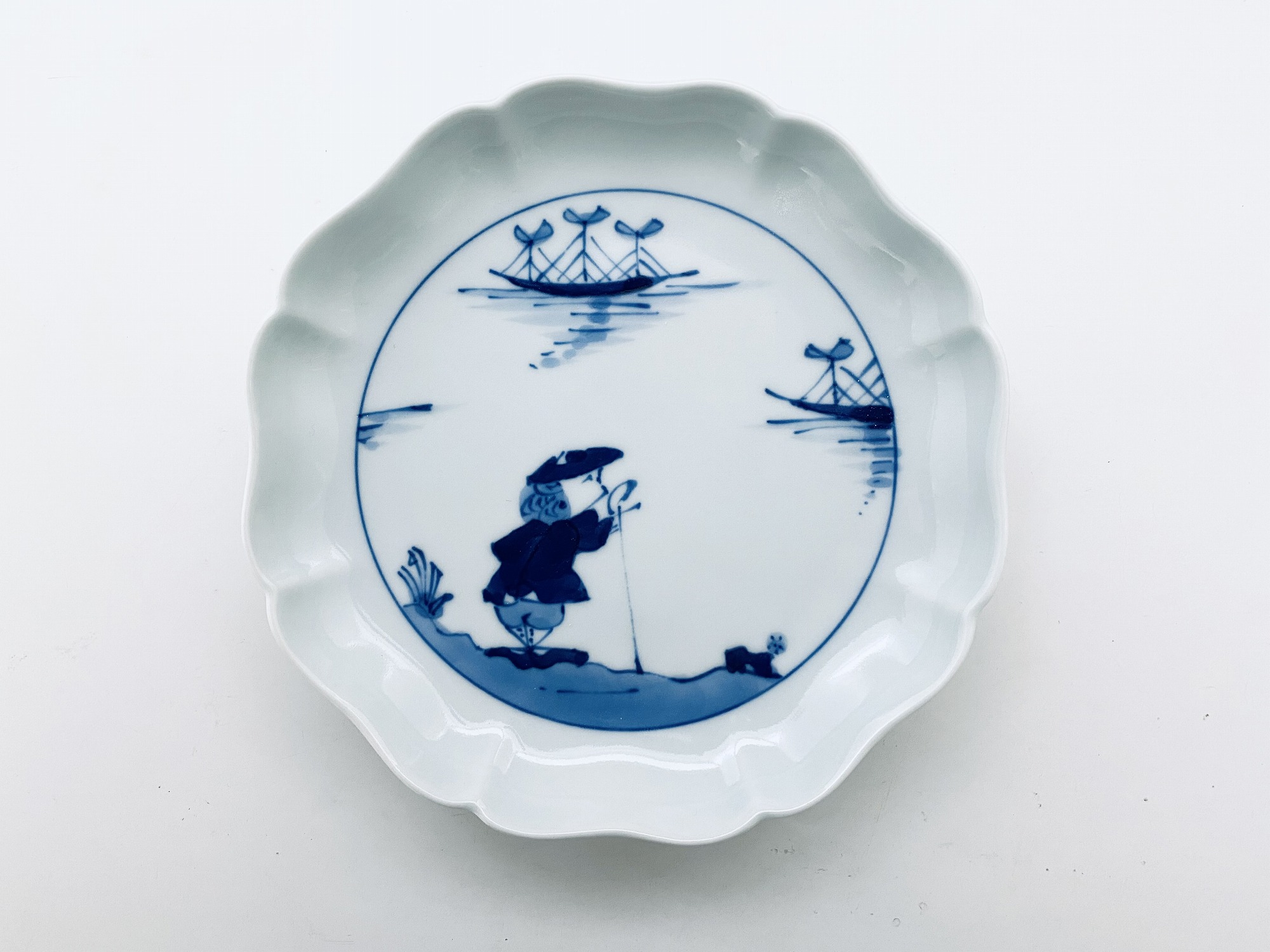 moクラッシクシリーズ ステッキ異人八方割５寸皿 しん窯青花