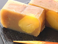 栗でつくられた贅沢な逸品！伝統の味【栗きんとん羊羹＜大：２本箱入＞】
