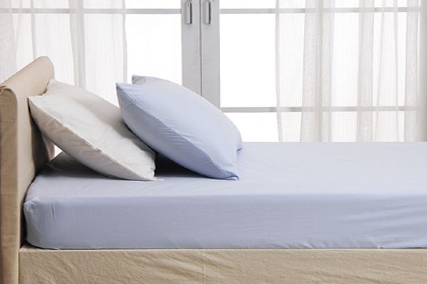 正規品 ベッドシーツ ダブルサイズ 140×200×25ｃｍ ベッド用ボックスシーツ おすすめの丈夫なツイル織りで織り上げたベッドシーツ