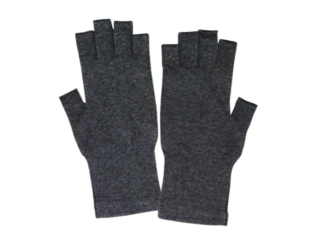 「アルファウェーブ・ハンドウォーマー　〜活性光線（遠赤外線）でじんわり暖まる〜