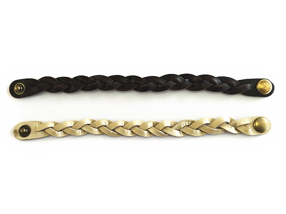 エネルギーチャージレザー（特殊加工革）　「編レザーブレス」　〜テネモス商品〜