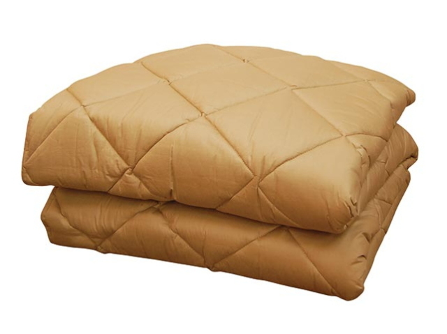 「アルファウェーブ・ウォームカーペット」 ~活性光線(遠赤外線)でじんわり暖まる~