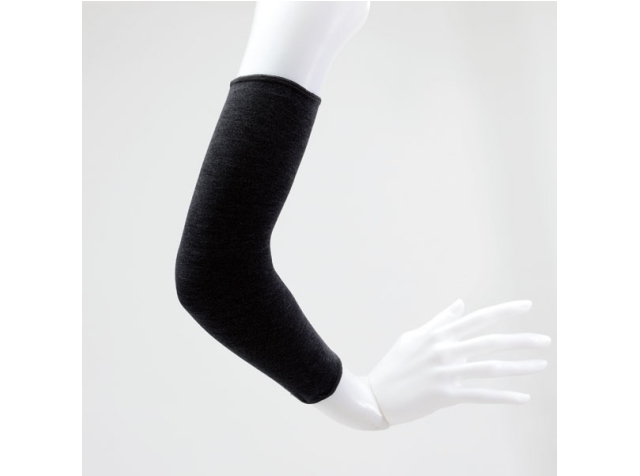 「アルファウェーブ・サポーター（腕用）」　〜活性光線（遠赤外線）でじんわり暖まる〜