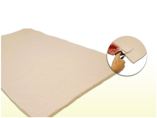 不思議なフェルト　（30×50ｃｍ）　〜オーラストーン含有〜