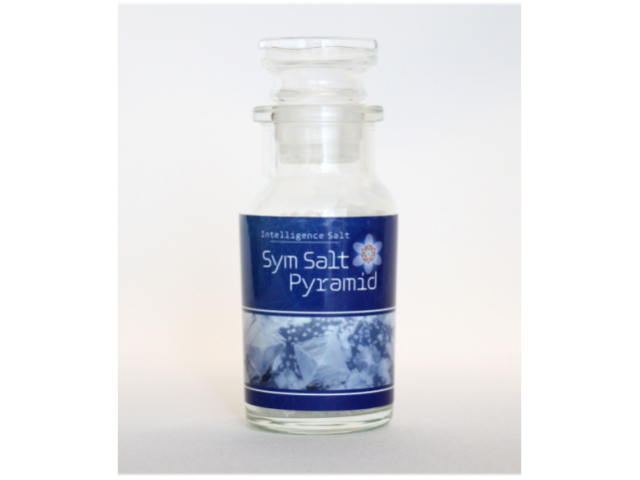 「Sym Salt Pyramid　（シンソルトピラミッド）」　～奇跡的に生まれるピラミッド結晶塩とテラヘルツ波の融合～