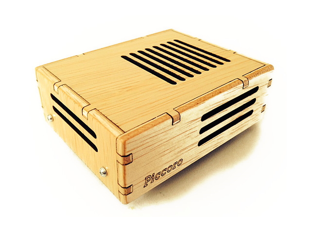 携帯型空気活性機　「Piccoro　（ピッコロ）」　木製　〜テネモス商品〜