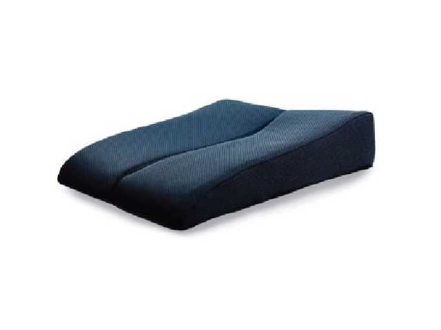 「p!nto　Mold　Air　（ピント　モールドエア）」　〜新しい車いす用クッション〜