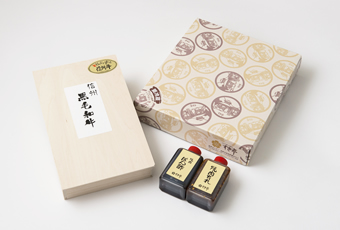 焼肉 特上カルビ肉(贈答用・木箱・たれ付き) 4～5名用