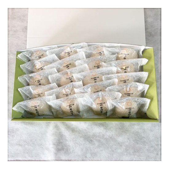 石臼万十　20個入箱