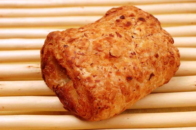 甘いハチミツがとろ～りの『メープルウォルナッツ』