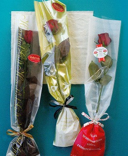 お花を１本贈る