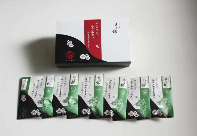 梅干専門店の贅沢山椒だし茶漬け 紀州南高梅添え(6袋) 山椒茶漬6袋_1