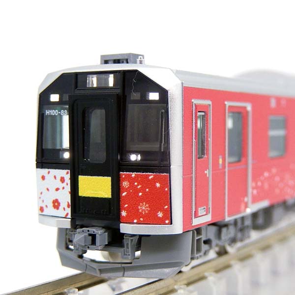 H100形（釧網線・花咲線ラッピング車）