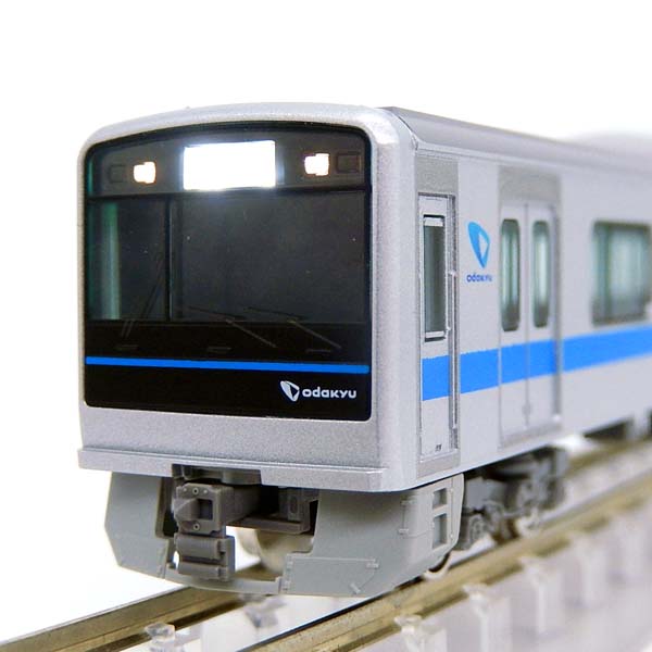 小田急3000形5～7次車（インペリアルブルー帯・車番選択式）