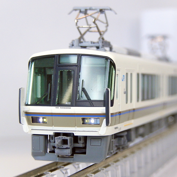 221系リニューアル車 嵯峨野線(霜取りパンタ搭載編成)