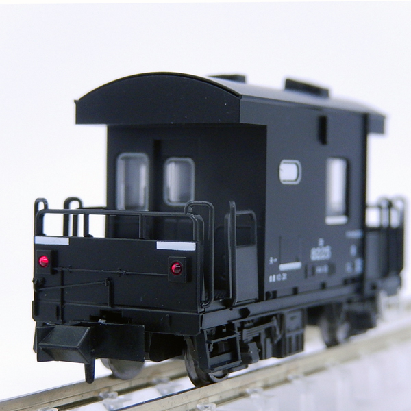 ヨ8000