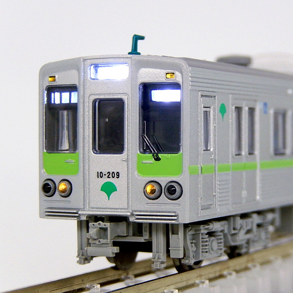 マイクロエース A9970/A9971 都営新宿線10-000形（未更新車/更新車）8  